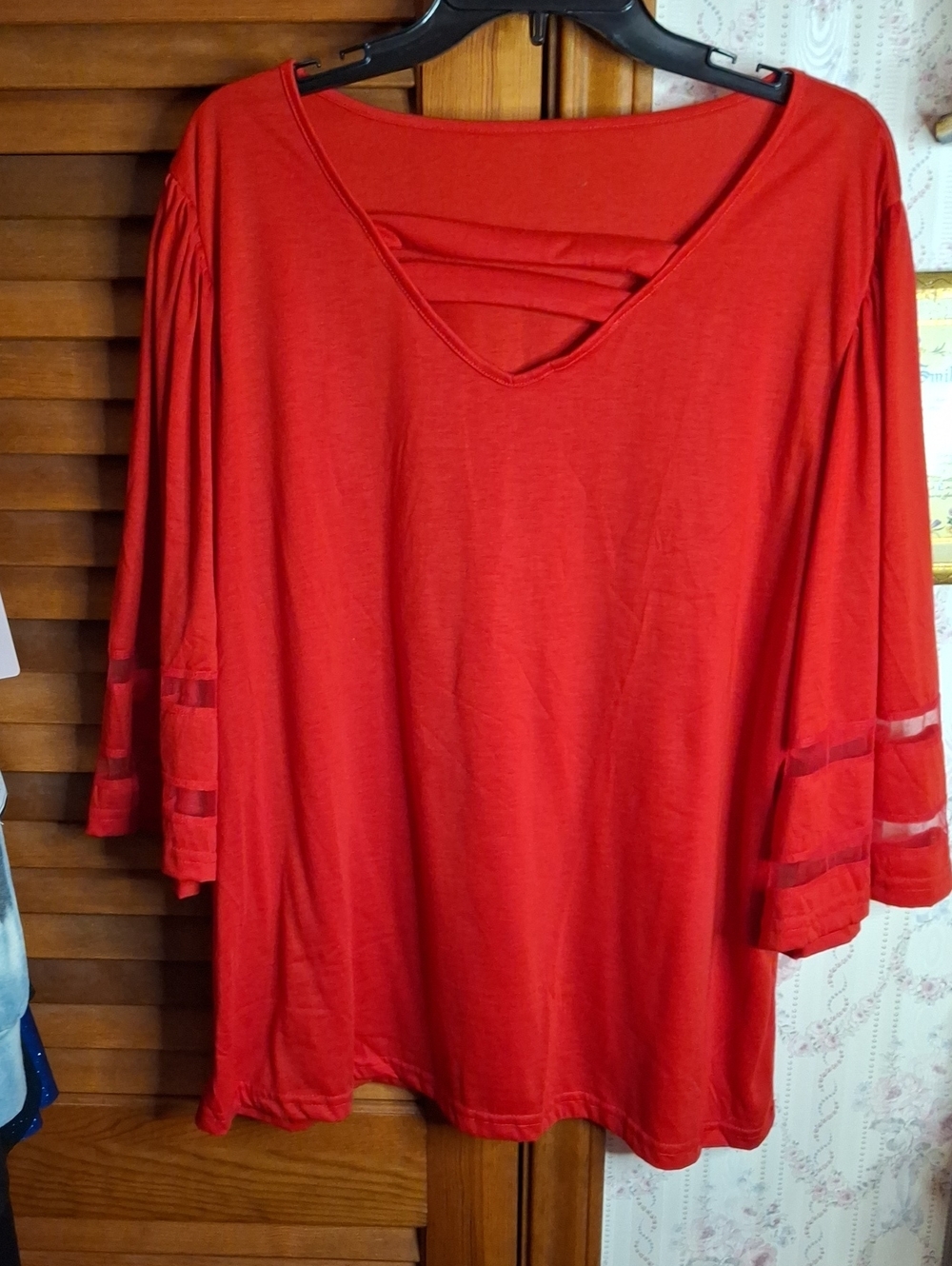 Red V-Neck Top 2xl NWOT